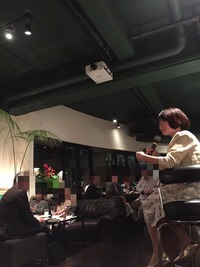 ★ 著者は基本的に地味な存在？