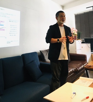 ★ 一分読了〜セラピストの始め方
『そりゃ口コミや紹介してもらいたいです。でも、、』