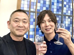 ★みんな謙虚だわ、、施術者大忘年会
